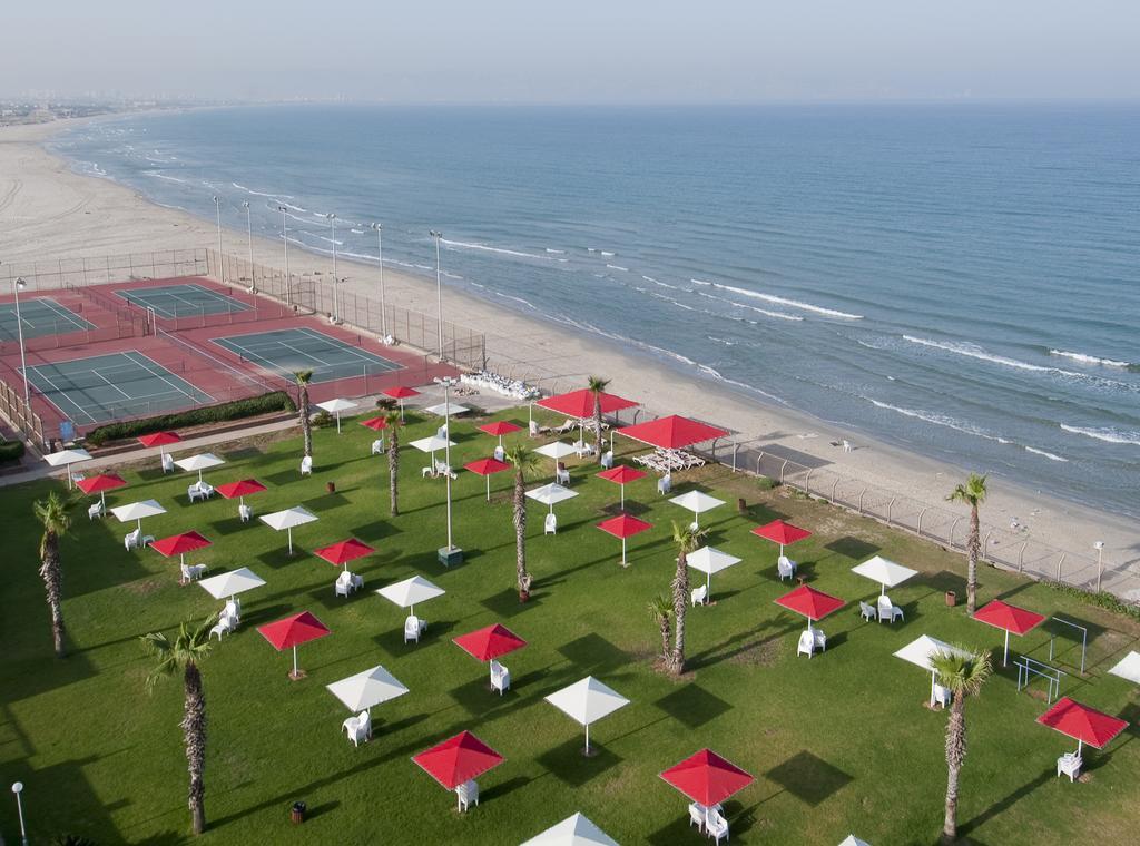 Palm Beach Hotel Akkon Exterior foto